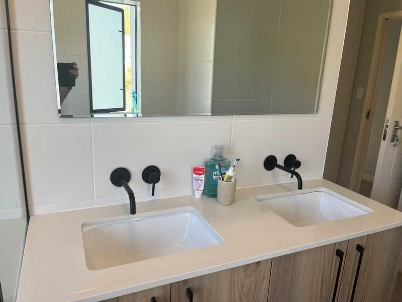 3 Bedroom Property for Sale in Island View Western Cape